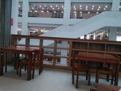 -公益图书馆(江南大学店)