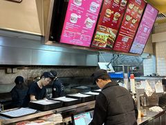 -The Habit Burger Grill 哈比特汉堡(爱琴海店)