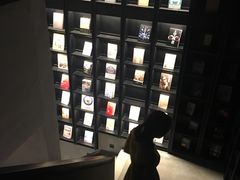 -阅西安新华书店(翠华南路店)