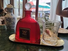 -秘密旅行Bonjour(黑金冠 江南西店)