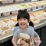 麻辣烫竟然有大师汤底？张亮麻辣烫赢麻了！