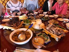 凉拌沙葱-希拉穆仁草原乌日娜餐包