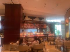 -怡咖啡海鲜自助餐厅(浦东香格里拉店)