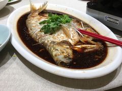 -品悦酒店(三林古镇店)