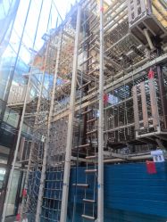 -PIPIKINGDOM皮皮王国欢乐号(欢乐海岸购物中心店)