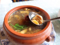 招牌汽锅鸡-小厨子私房菜·云南美食店