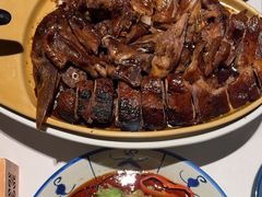 -八府香鸭·啫啫煲(华山路店)