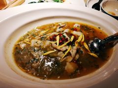 金汤酸菜鲈鱼-绿茶餐厅(汇悦大融城店)