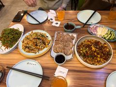 -合合春饼·酱骨·东北菜(潘家园店)