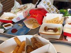-麦当劳(杨林得来速店)