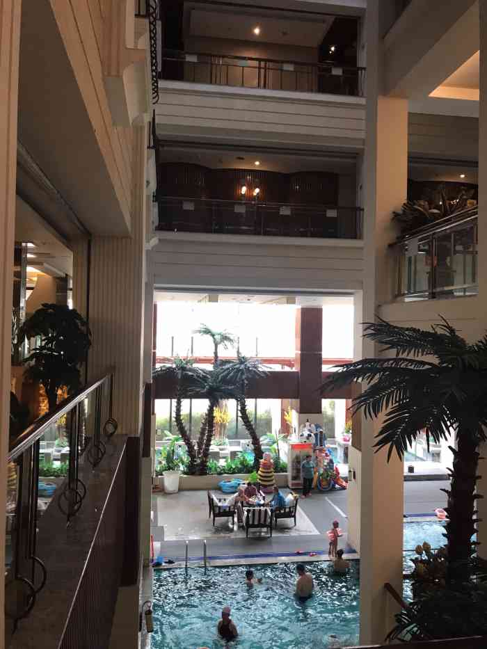 香水皇宫假日温泉酒店-"是个不错的地方,特别是冬天更舒服,带着孩.