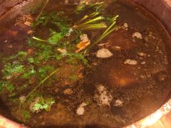 -虾弄弄海派小龙虾·牛羊蝎子火锅