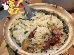 腊肉煲仔饭-周锦记广式餐厅