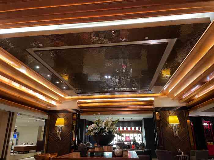 名都清水湾-"服务很好,环境也不错,周末去的人有一点多.