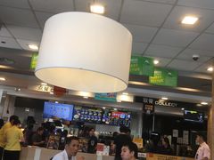 大堂-麦当劳(仙林亚东城得来速店)
