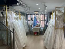 -衣贝姿婚纱礼服馆