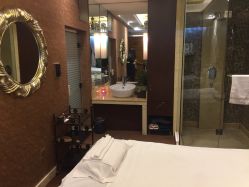 -红人馆造型世爵国际