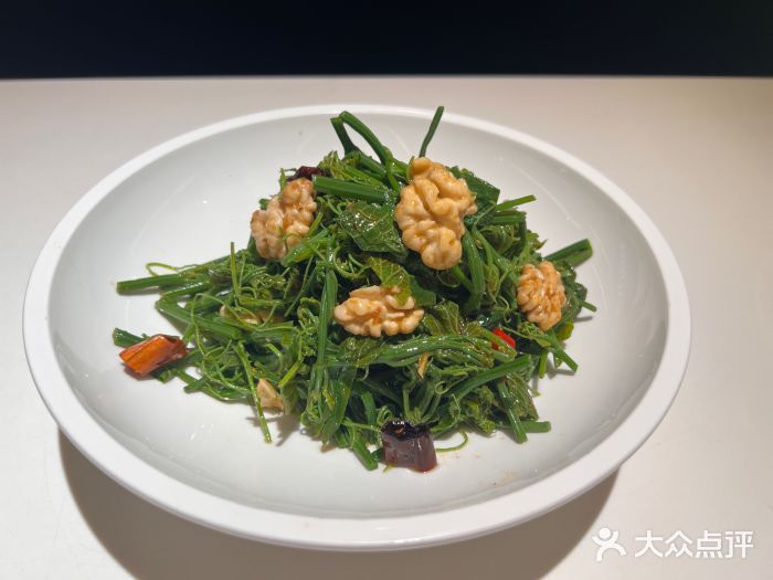 大铁勺新津菜(迎水道店)丝瓜尖拌核桃仁图片