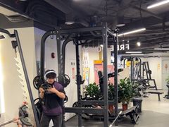 -超鹿运动(达信大厦店)