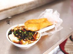 -云南大锅豆浆店