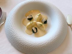 鲷鱼伴椰菜花奶冻-Caprice(香港四季酒店)