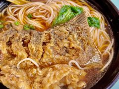 酱汁熏鱼面-食惠里小笼包面馆(越秀店)