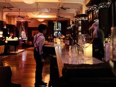 -LONG BAR 廊吧(外滩华尔道夫酒店)