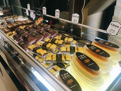 -红跑车HPCBAKERY(汉商店)