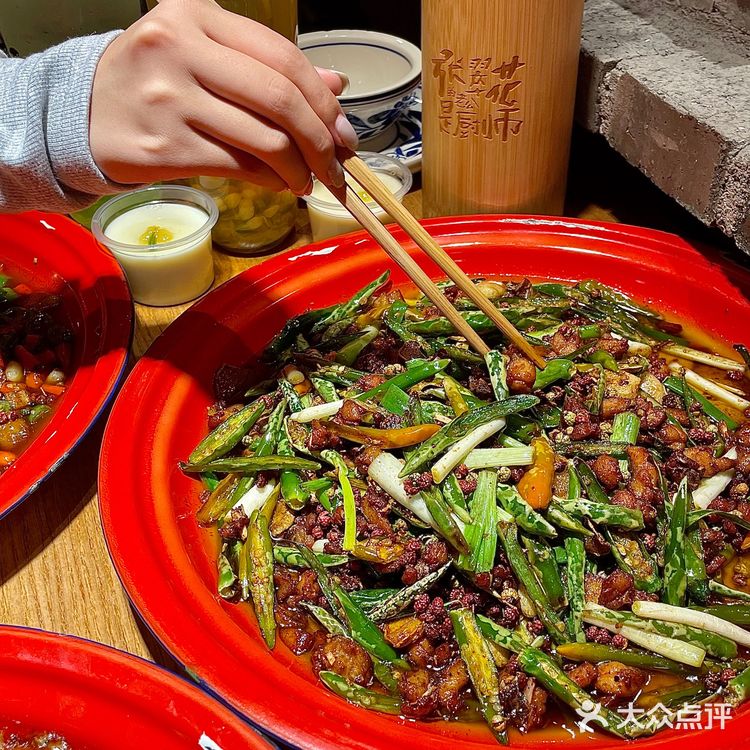 碳水脑袋集合！在成都还是得吃江湖菜啊！！