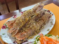 -班赞海鲜市场胖阿姨加工点