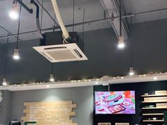 大堂-木屋烧烤(岗顶二店)