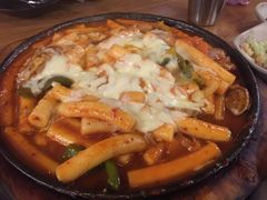 奶酪海鲜炒米条-包装马车·韩国料理·포장마차