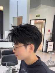 -U·NI SALON 造型