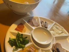 -建新园过桥米线(金碧广场店)