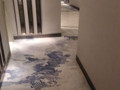 -浅深(世茂滨江精品店)