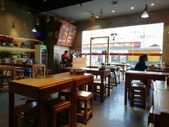 大堂-香满园春饼·家常菜(东大桥店)