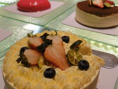 -云端西餐厅(南宁龙光那莲豪华精选酒店)