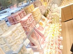 零售区-好利来(马家堡店)