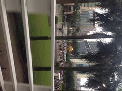 iphone_upload_pic-金莲花广场