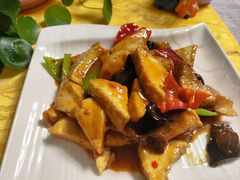 -天天向上素食餐厅(五台山店)