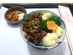 娜娜的招牌卤肉饭-娜娜家·Nana's restaurant(国金汇店)