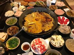-星鸿社重庆老火锅(燃灯寺分店)