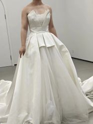 -桃子造型婚纱礼服(凤起广场店)