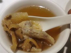-尚一汤 广东炖汤(金桥国际店)