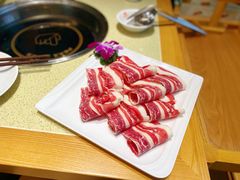 精选肥牛-煲大王猪肚鸡·椰子鸡火锅(红谷滩万达店)