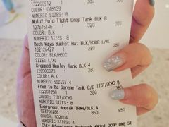 -lululemon(上海浦东IFC店)