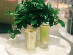 -奈雪的茶(市百一店)