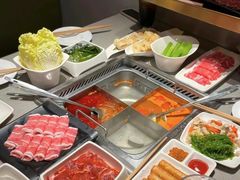 -海底捞火锅(高新万达店)