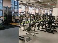 -岩顶健身(玄武店)