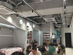 -老班长·小龙虾·鲜货烧烤大排档(金街美地店)
